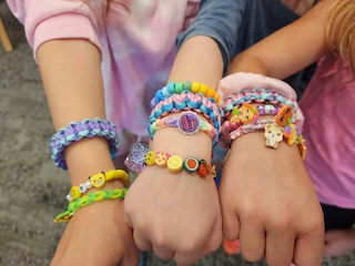 Day Off Bracelet Making and Painting! (Ages 5-10)