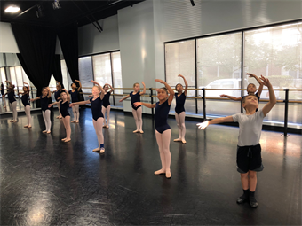 Ballet/Jazz Combo (Ages 7-10)